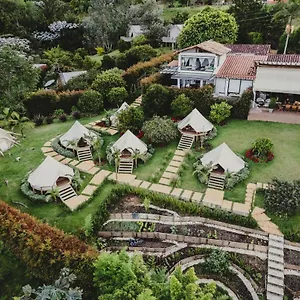 Teva Glamping & Retreat Campo de lujo